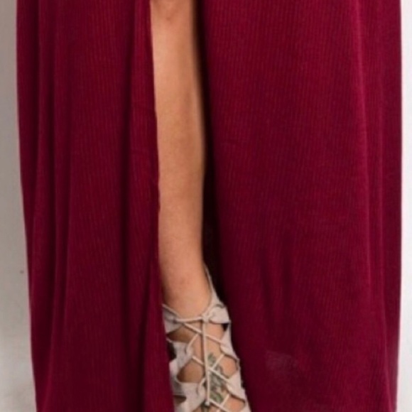 WINE RIBBED KNIT LACE-UP MAXI DRESS - Picture 3 of 6